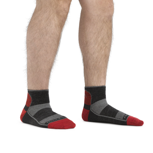 Men's 1715 Quarter Lightweight Running Socks